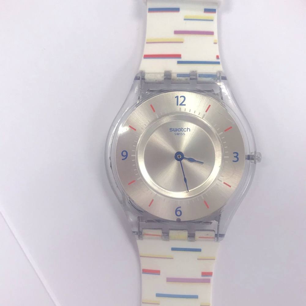 Swatch thin face watch brand new!